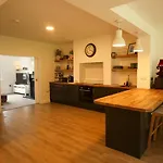 Modern Spacious House On The Wild Atlantic Way 펜션 슬라이고