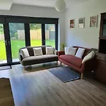 Modern Spacious House On The Wild Atlantic Way 펜션 슬라이고