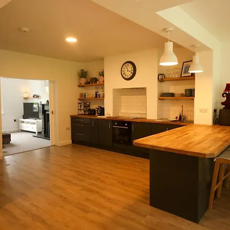 Modern Spacious House On The Wild Atlantic Way Casa vacanze Sligo